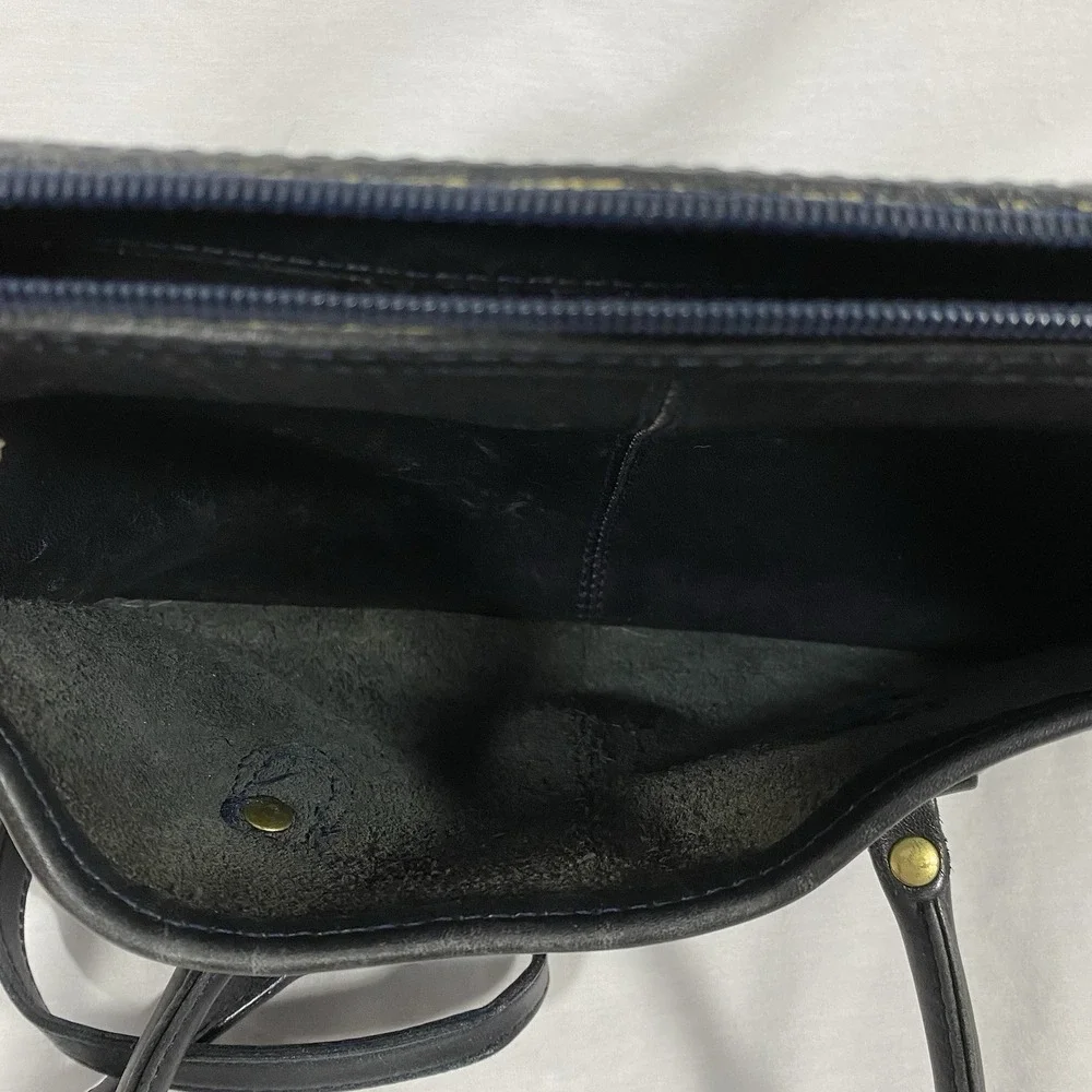 Liz Claiborne Navy Blue Vintage Leather Crossbody Handbag 90s